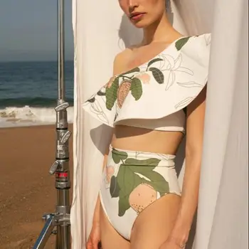 Sexy Impresso Biquínis Moda de Um ombro-Babados Maiô de Duas peças de Conjunto de Cintura Alta moda praia de Verão, moda praia sem encosto de Surf Wear