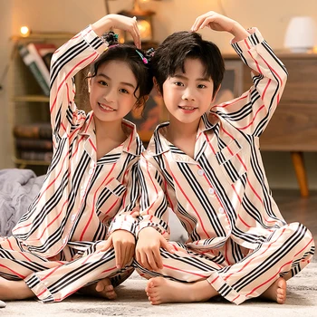 Pijamas para Criança Menino Faixa 3 5 7 9 11Years Crianças de Pijama em Cetim Conjuntos de Bebê Crianças Pijamas Meninas Pijamas Adolescente de Seda Bonito Pjs Terno
